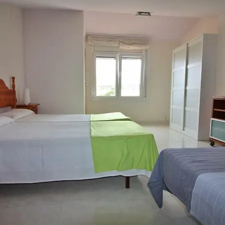 Сasa de vacaciones Garbi8 *